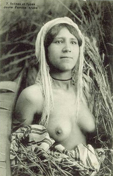 File:1917 Arab Woman Postcard.png