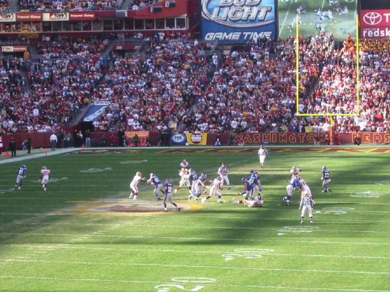 File:2005 04 FedEx Stadium Washington Redskins vs New York Giants.jpg