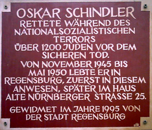 File:300404 regensburg-gedenktafel-oskar-schindler 1-640x480-3.jpg