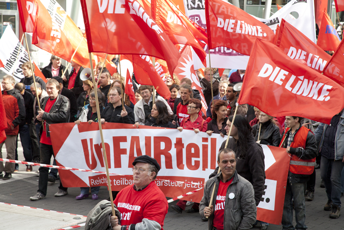 File:Aktionstag Demo in Frankfurt am Main (8036099296).jpg