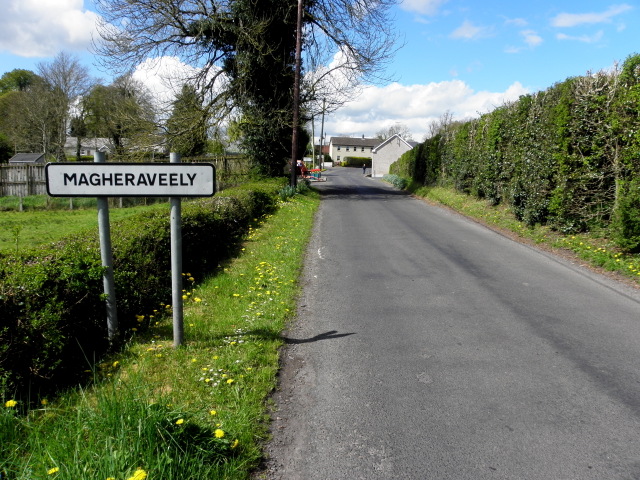 File:Approaching Magheraveely - geograph.org.uk - 3947866.jpg