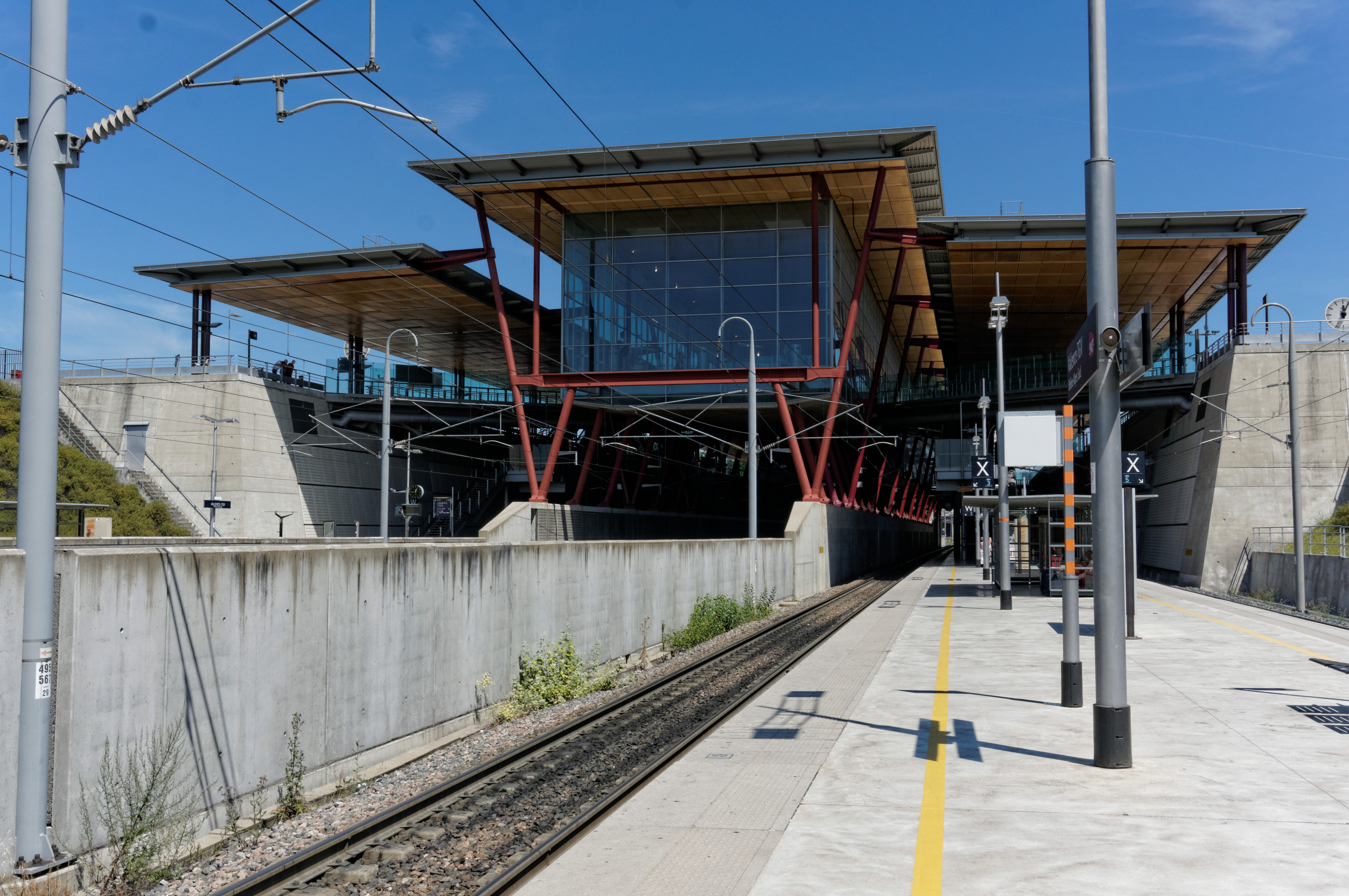 File Bv Gare De Valence Tgv Jpg Wikimedia Commons