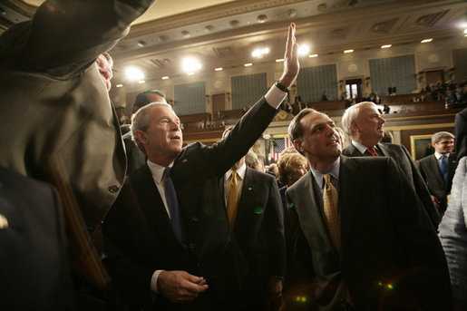 File:Bush waves at State of the Union 2006.jpg