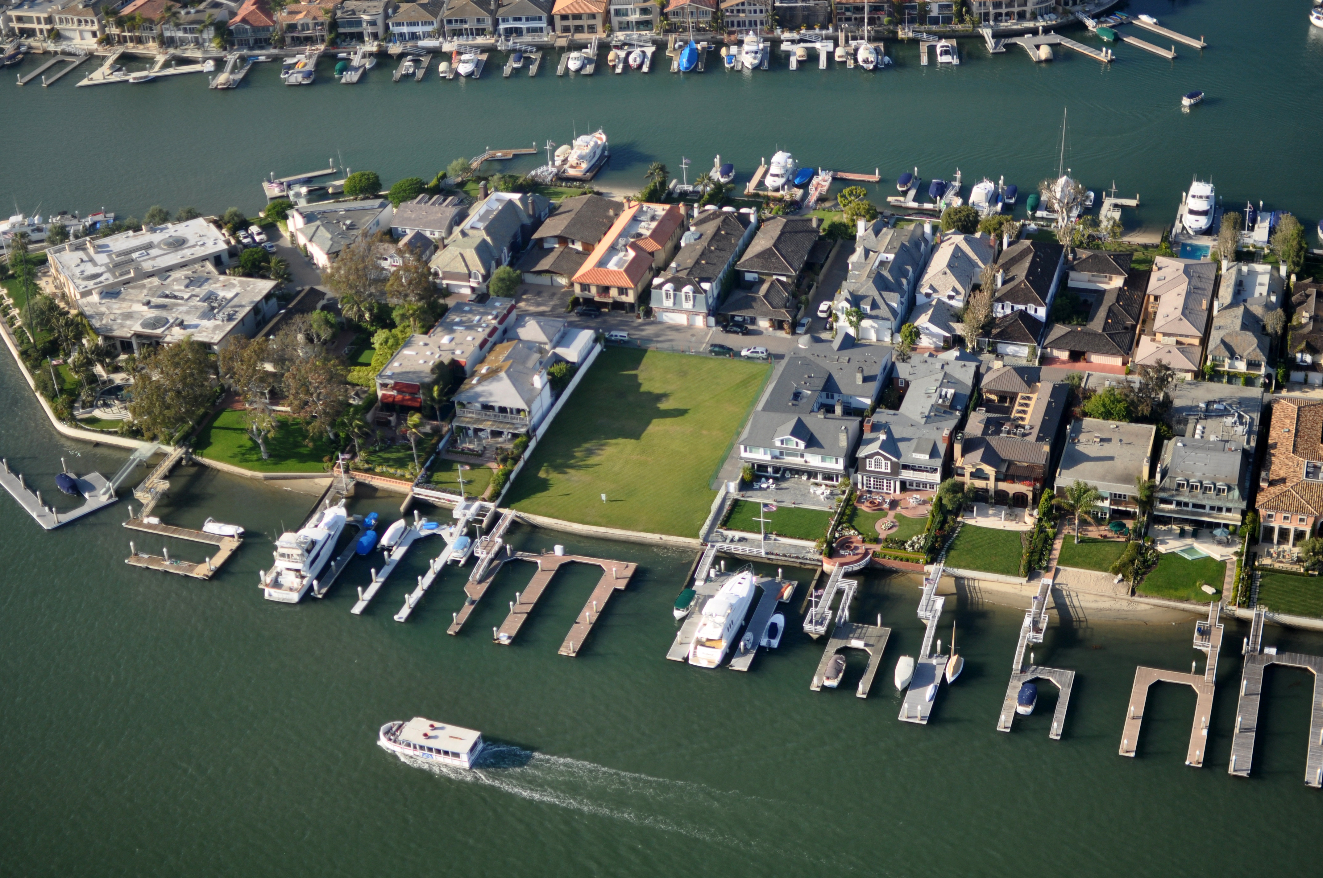 Aug 24, 2006; Newport Beach, CA, USA; The Island Hotel in Newport