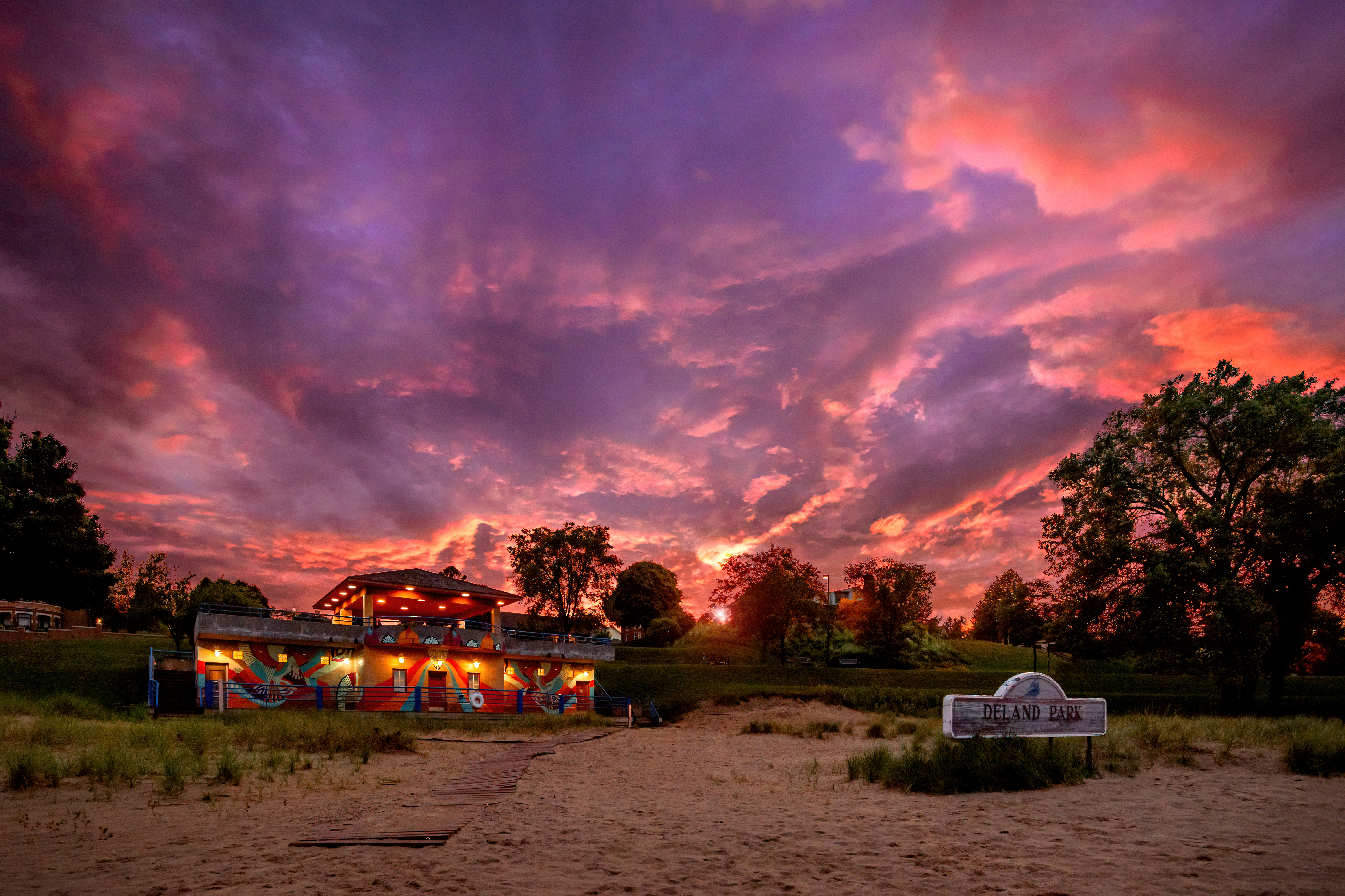 Deland.park.sunset.sheboygan.jpg. 