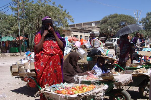 File:Hargeisamarket.jpg