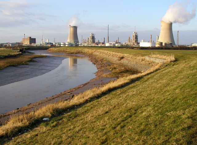 File:Hedon Clough and the BP Chemicals site at Saltend - geograph.org.uk - 145508.jpg