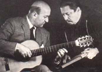 El poeta Dávalos junto al guitarrista y cantautor [[Eduardo Falú