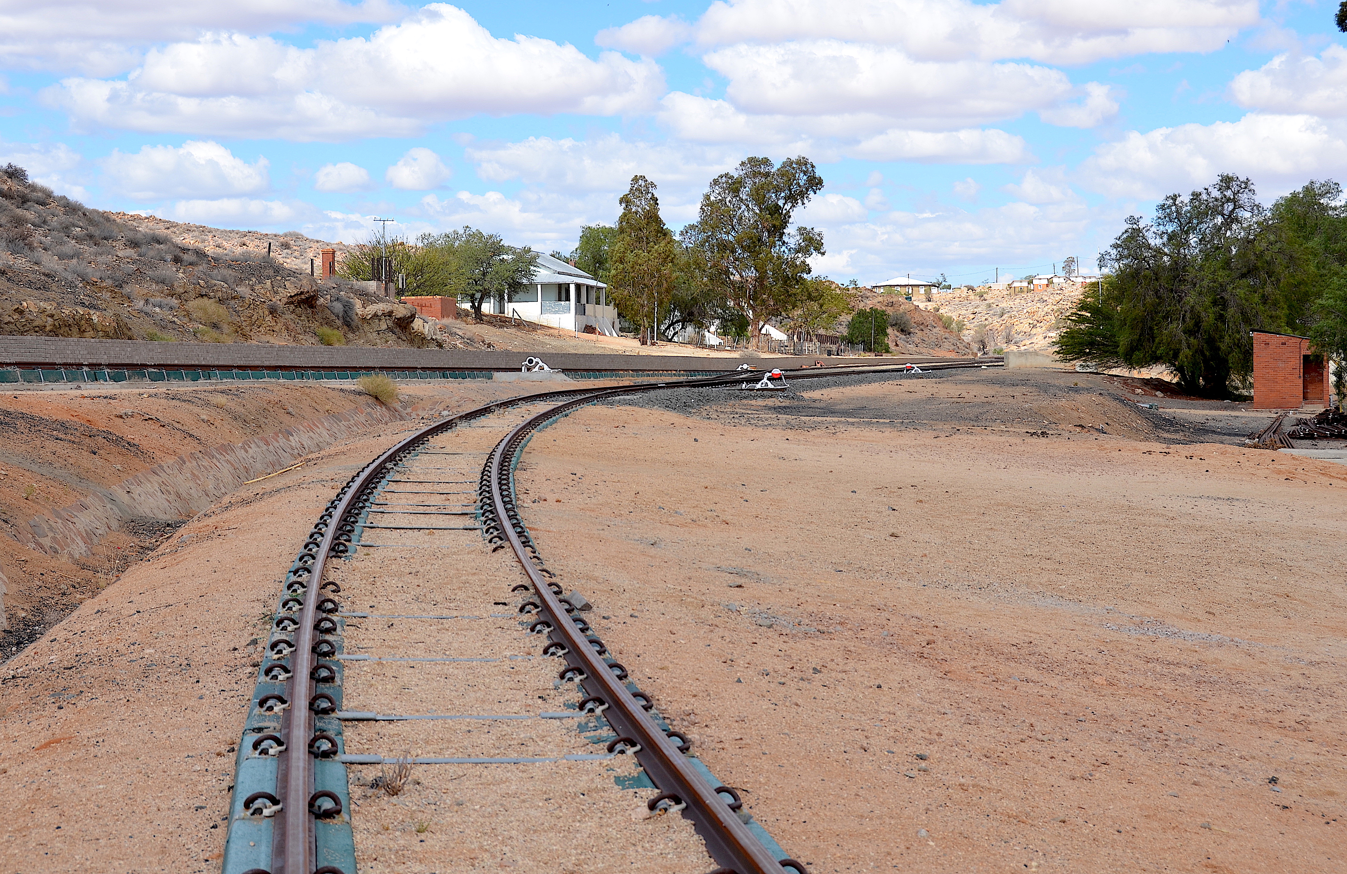 Железные дороги африки. Железные дороги Намибии. Дороги Намибии. Железные дороги Сенегала.