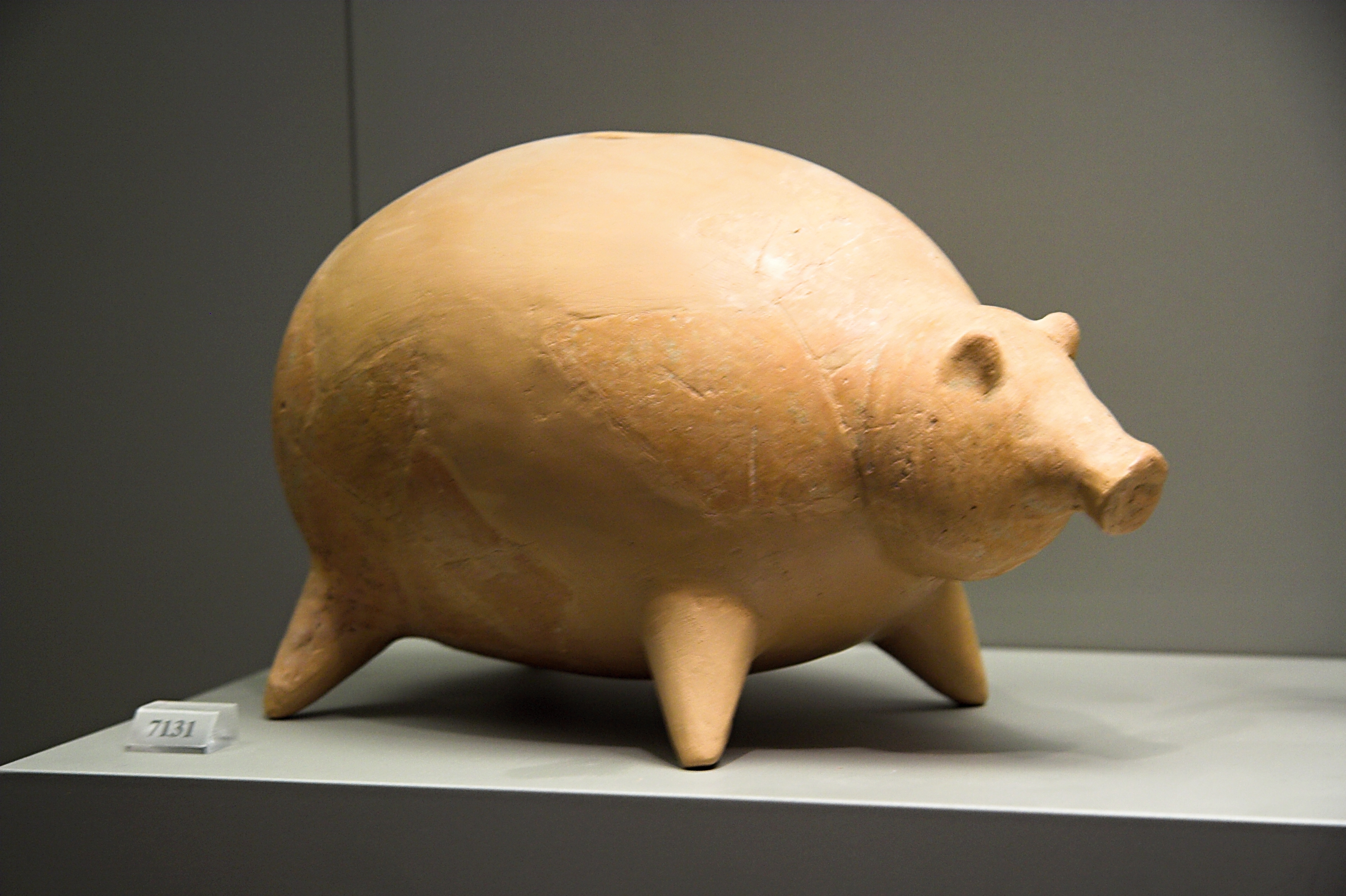 Piggy bank - Wikipedia