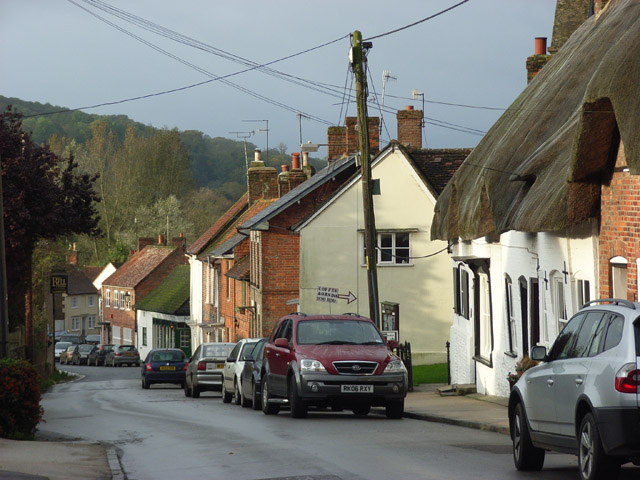 File:Ramsbury(AndrewSmith)Oct2006.jpg