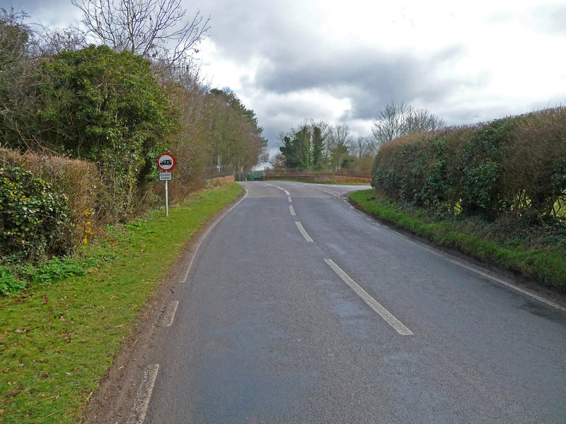File:Red Post Bridge - The Road From Weyhill - geograph.org.uk - 2916759.jpg