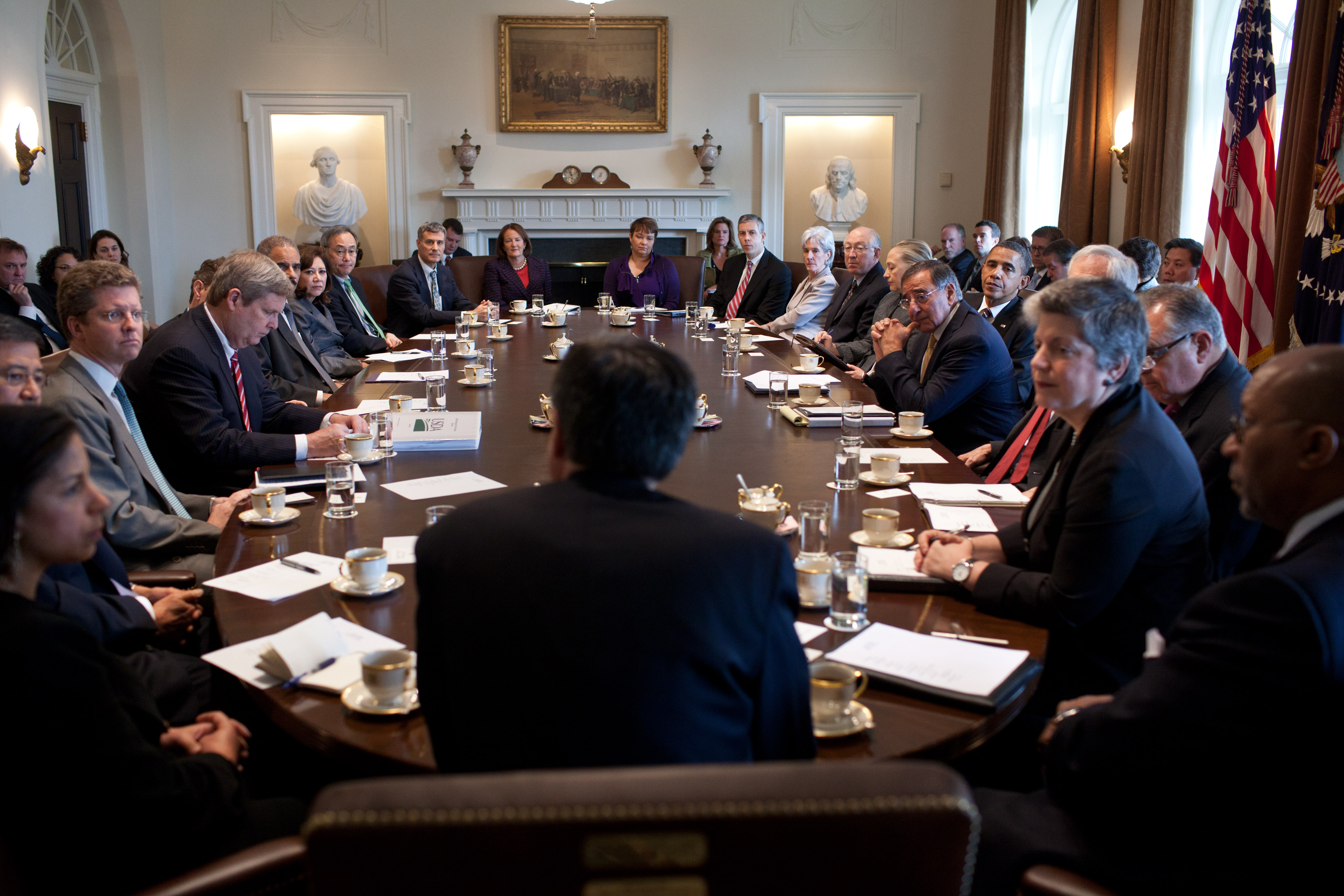 File White House Cabinet Meeting January 2012 Jpg Wikimedia Commons