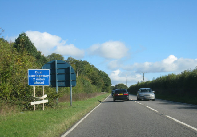 File:A33 passing Park Pitham Copse - geograph.org.uk - 2317612.jpg