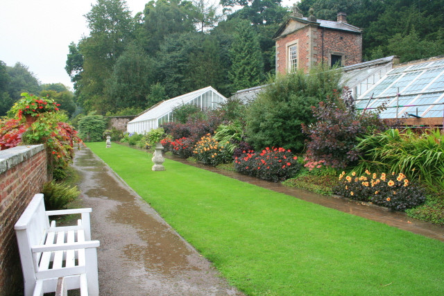 File:A Wet Wallington Walled Garden - geograph.org.uk - 976531.jpg