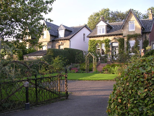 File:Acredyke and Storen, Balmore Road - geograph.org.uk - 62182.jpg