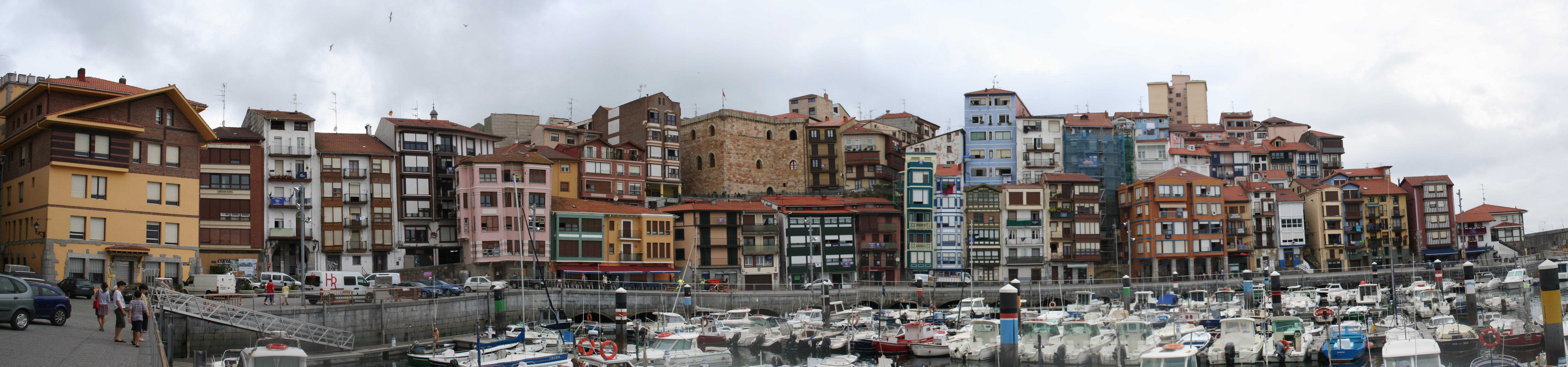 File:Bermeo panorama.jpg Wikimedia Commons