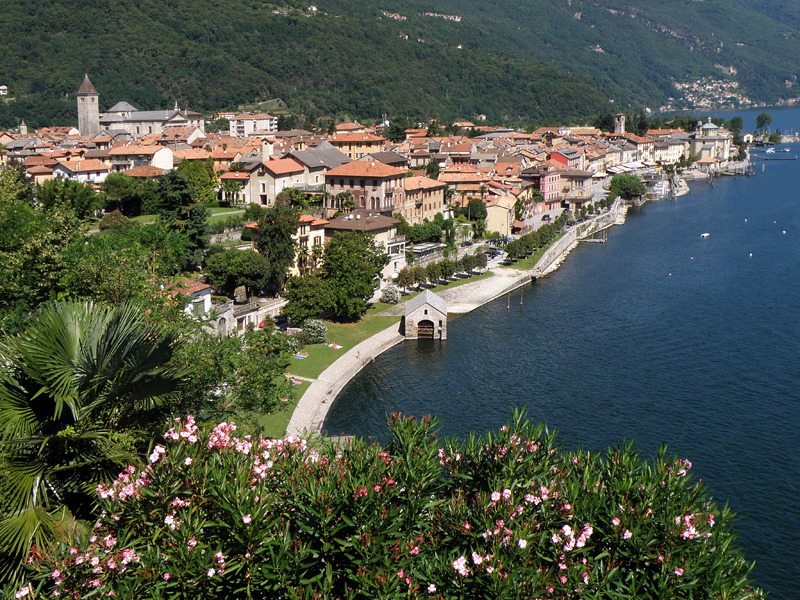 File:Cannobio.jpg