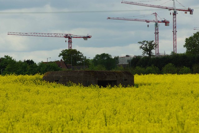 File:Crop and Concrete - geograph.org.uk - 1284662.jpg