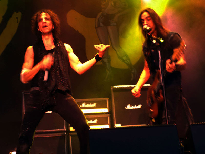 File:Extreme (band) Gary Cherone and Nuno Bettencourt Southpark Festival, Finland, 2015 01.jpg