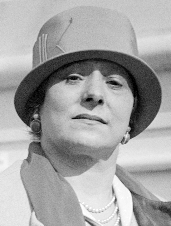 Helena Rubinstein: Founder and Head of a Beauty Empire