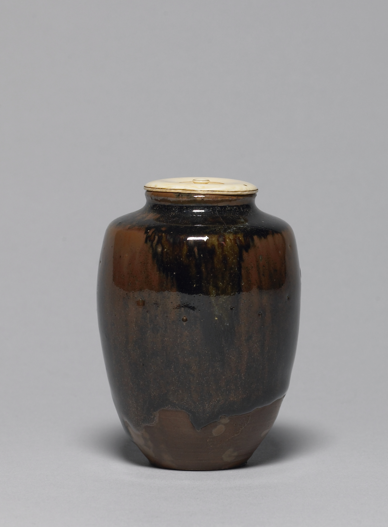 File:Japanese Vase.jpg - Wikipedia