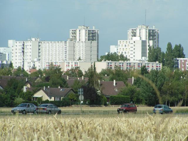 File:Les Ulis.jpg