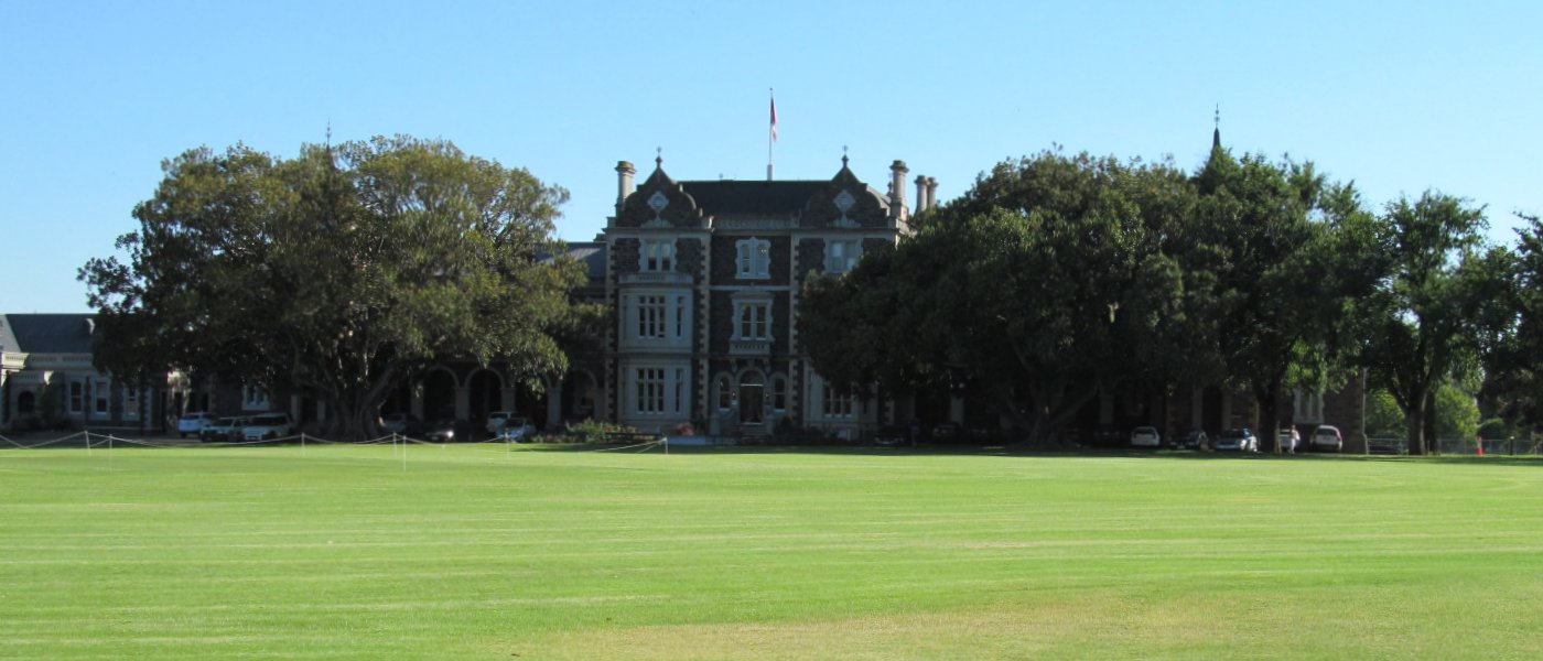 File:OIC prince alfred college from dequetteville tce.jpg ...