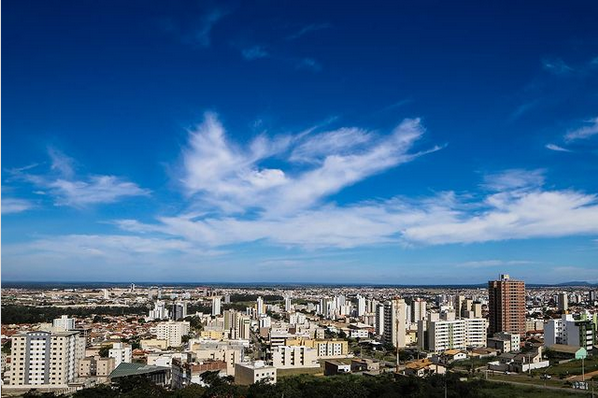 Neblina intensa é registrada em pontos da Grande Vitória, Espírito Santo