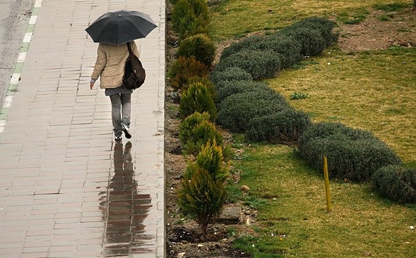 File:Rainy day of Tehran - 15 March 2013 06.jpg