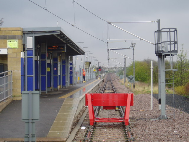 File:South Hylton Metro Station, Sunderland, 1st May 2006 - geograph.org.uk - 161714.jpg