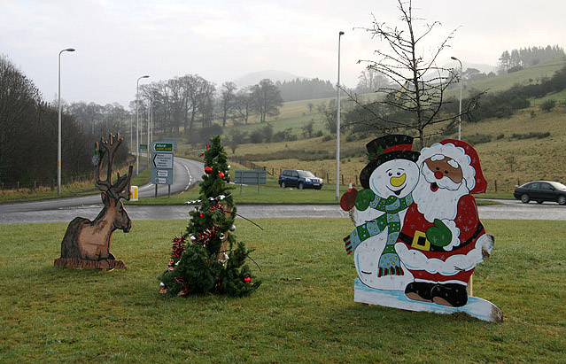 File:The magic roundabout - geograph.org.uk - 1090780.jpg