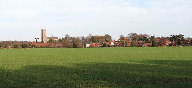 File:The village of Honing - geograph.org.uk - 1053477.jpg