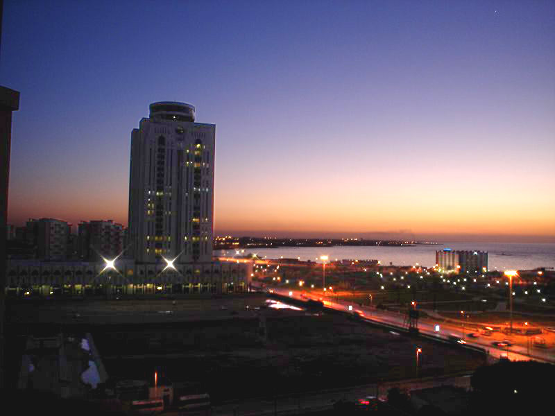 File:Tripoli by night.jpg