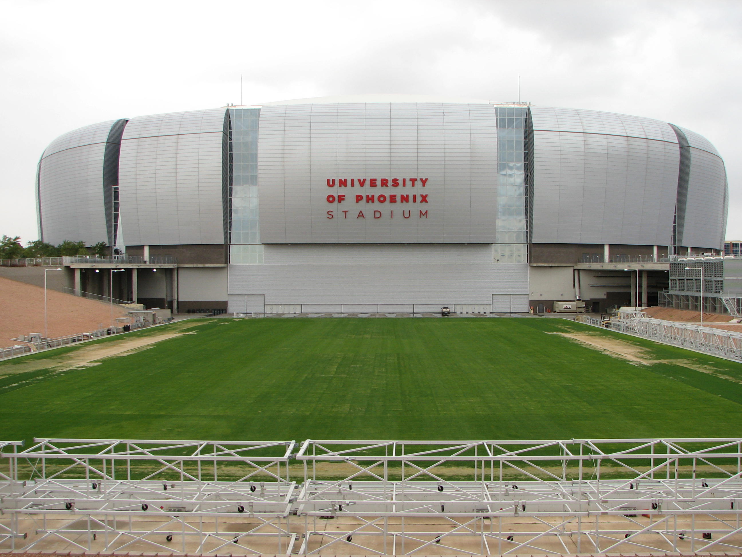 ✓ Phoenix University Stadium - Data, Photos & Plans - WikiArquitectura