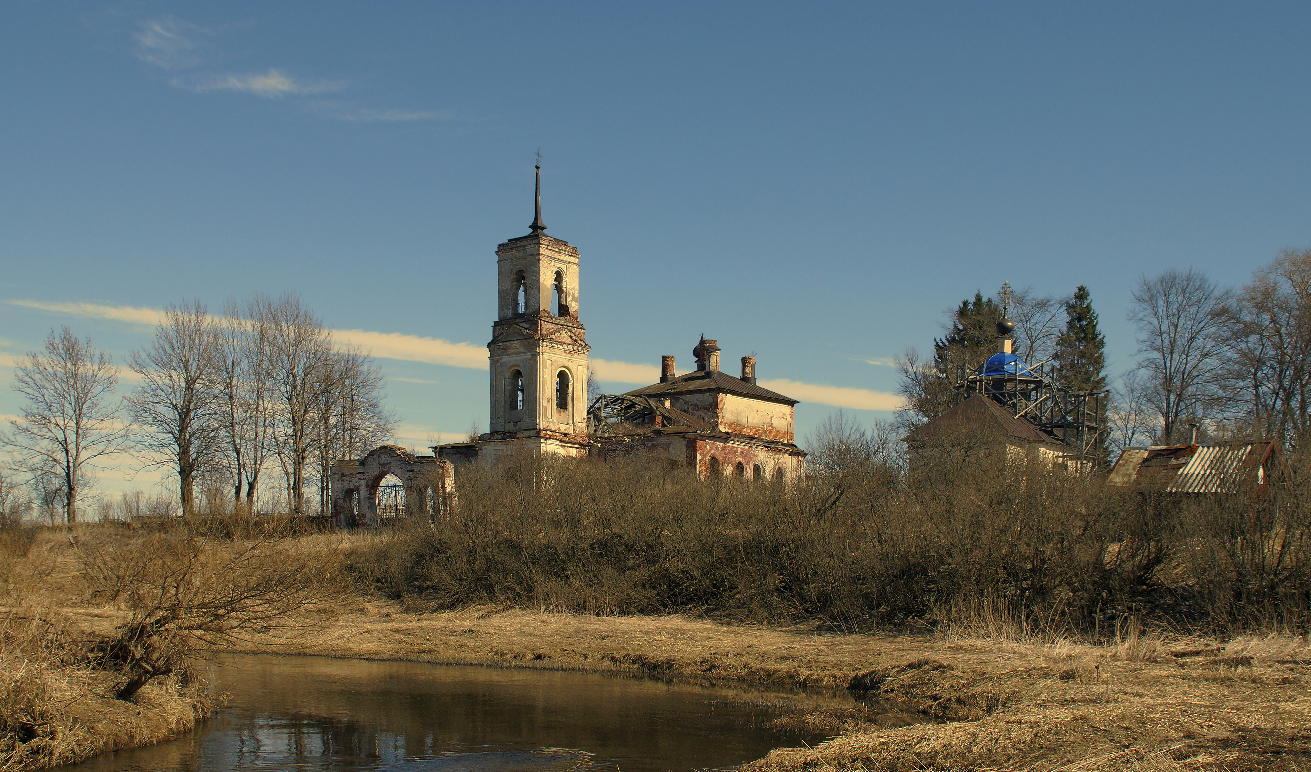 Комплекс село. Богоявленская Церковь Ивановское село. Село Ивановское Тверская область. Деревня Ивановское Тверская область Старицкий район. Деревня Богоявление Тверская область.