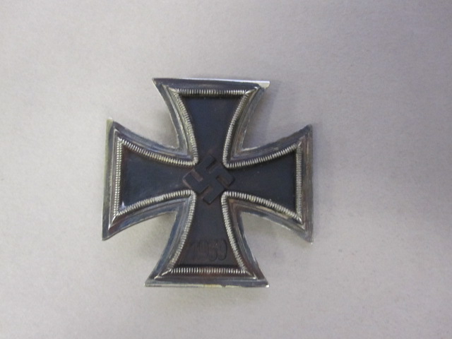 File:2011-115-2 Medal, Iron Cross First Class (5737939962).jpg