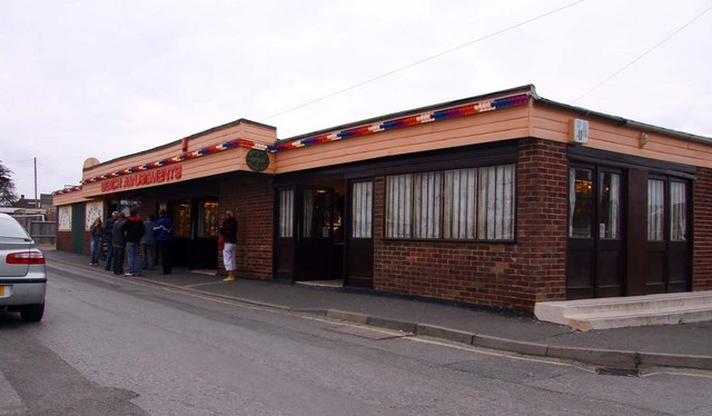 File:Amusement Arcade in Pagham - geograph.org.uk - 1408403.jpg