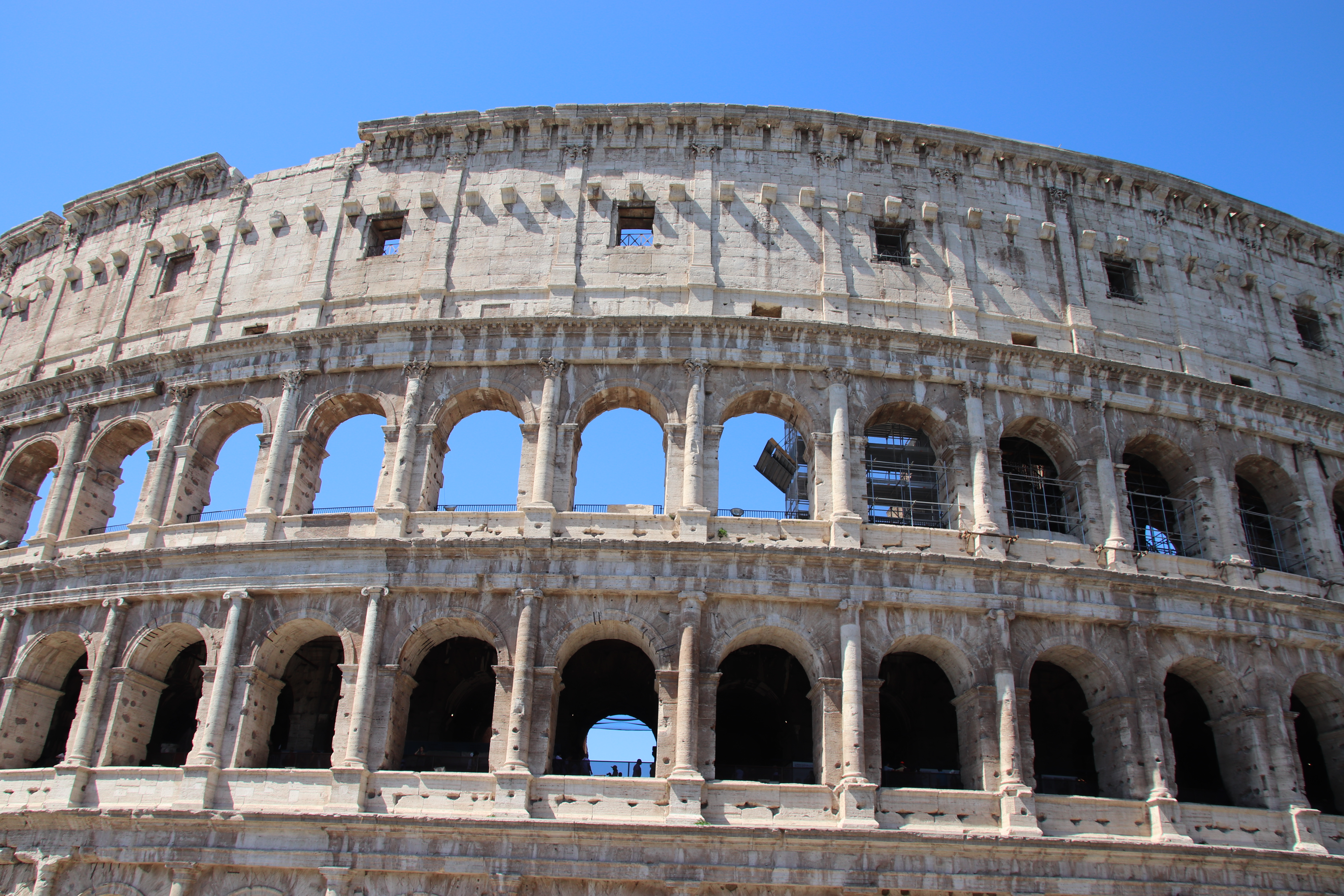 Discover the Colosseum: A Journey Through Rome's Timeless Amphitheater