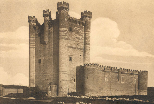 File:Fundación Joaquín Díaz - Castillo - Fuensaldaña (Valladolid) (4).jpg