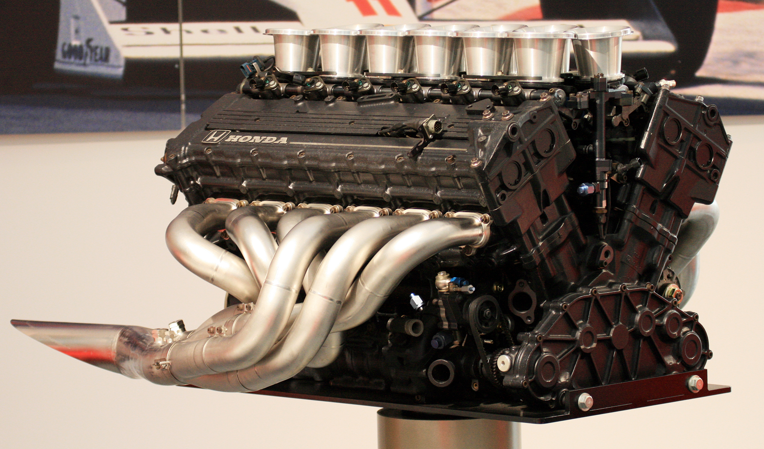 Front engine v12