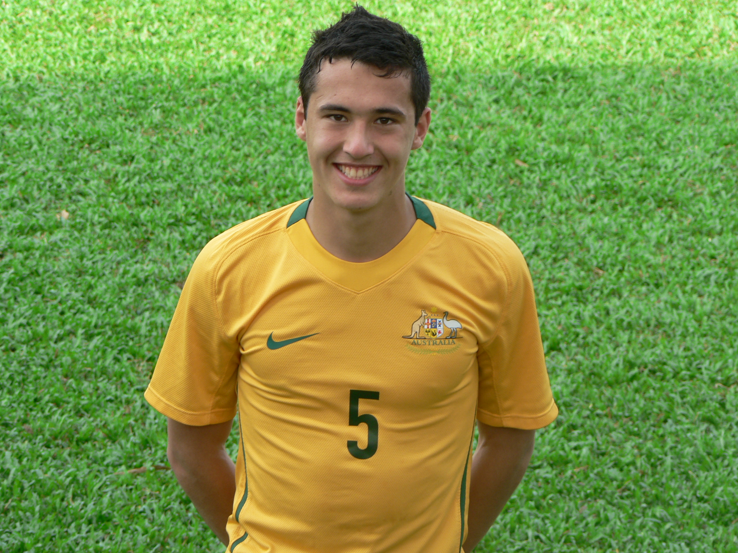 Davidson with [[Australia national under-20 football team|Australia U20]] in 2009