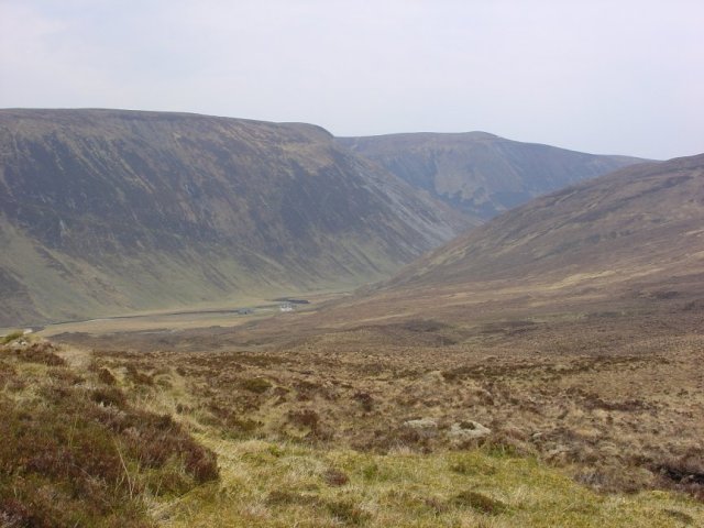 File:Looking down to Deanich Lodge - geograph.org.uk - 177378.jpg