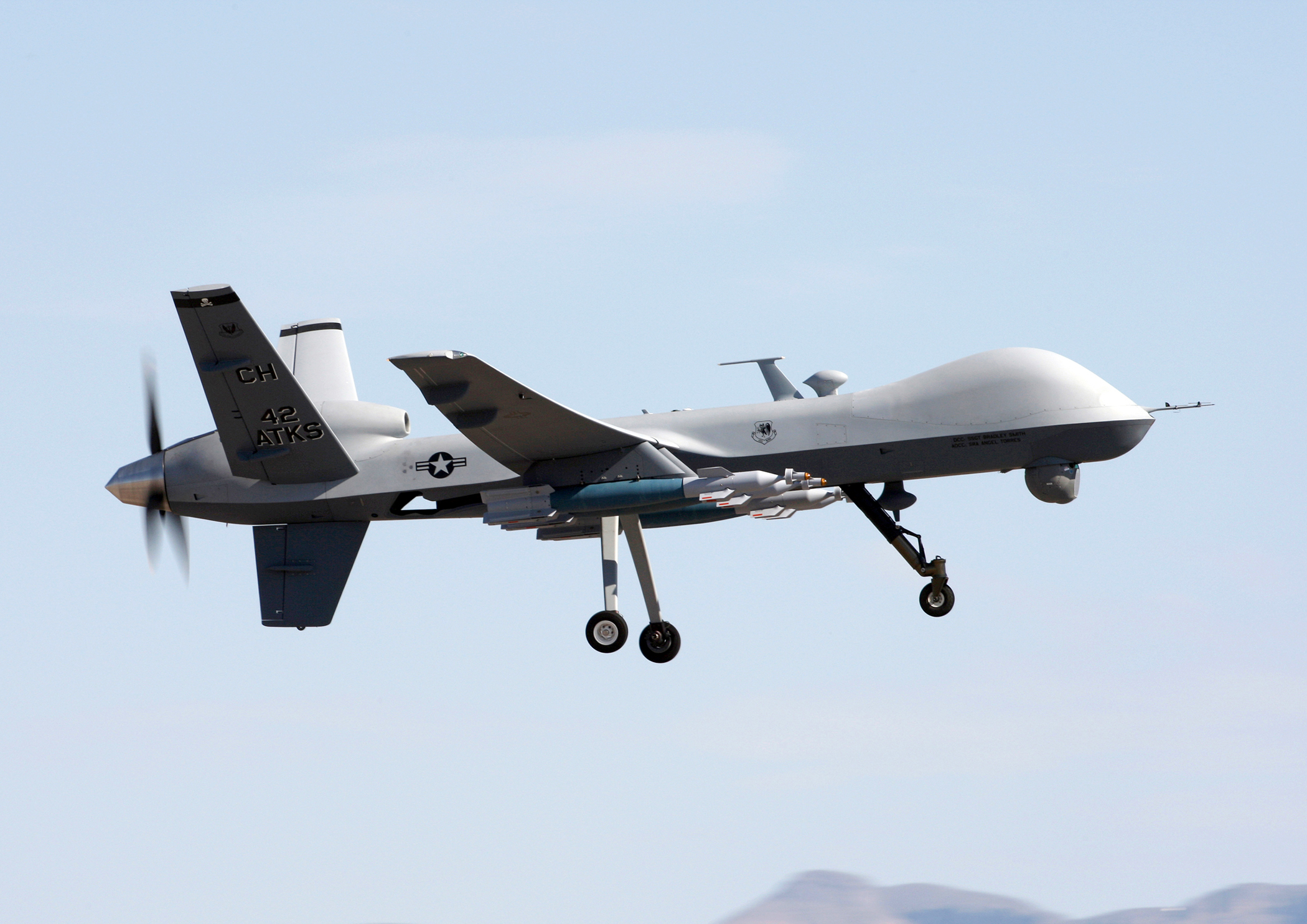 File:MQ-9 Reaper - 090609-F-0000M-777.JPG - Wikimedia Commons