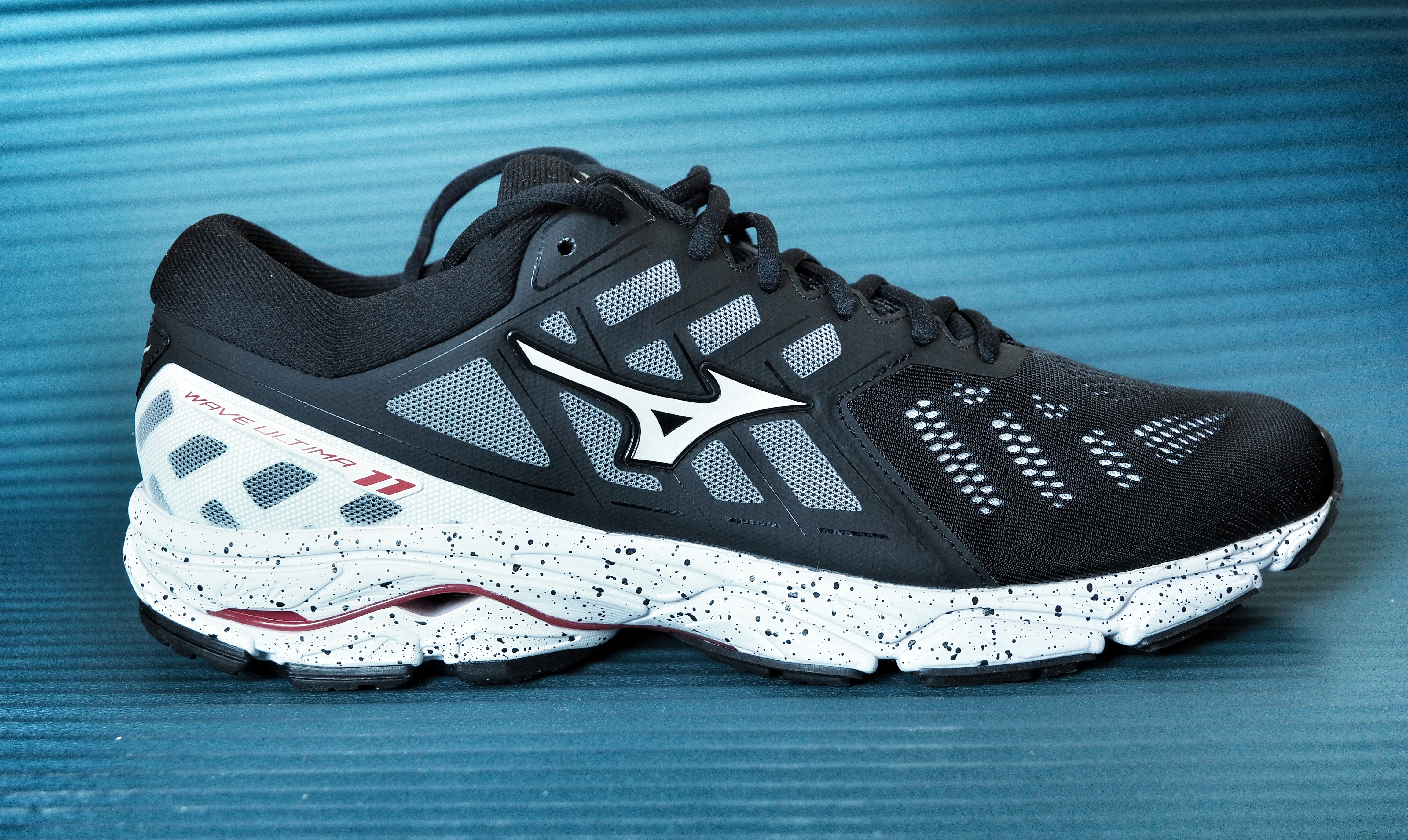 mizuno ultima wave