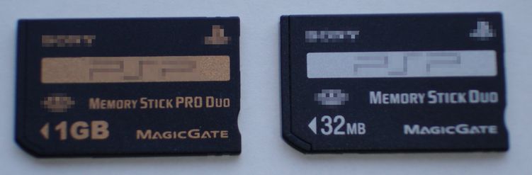 File:PSP-Accessories-MSPRODuo-32MB&1GB.JPG - Wikimedia Commons