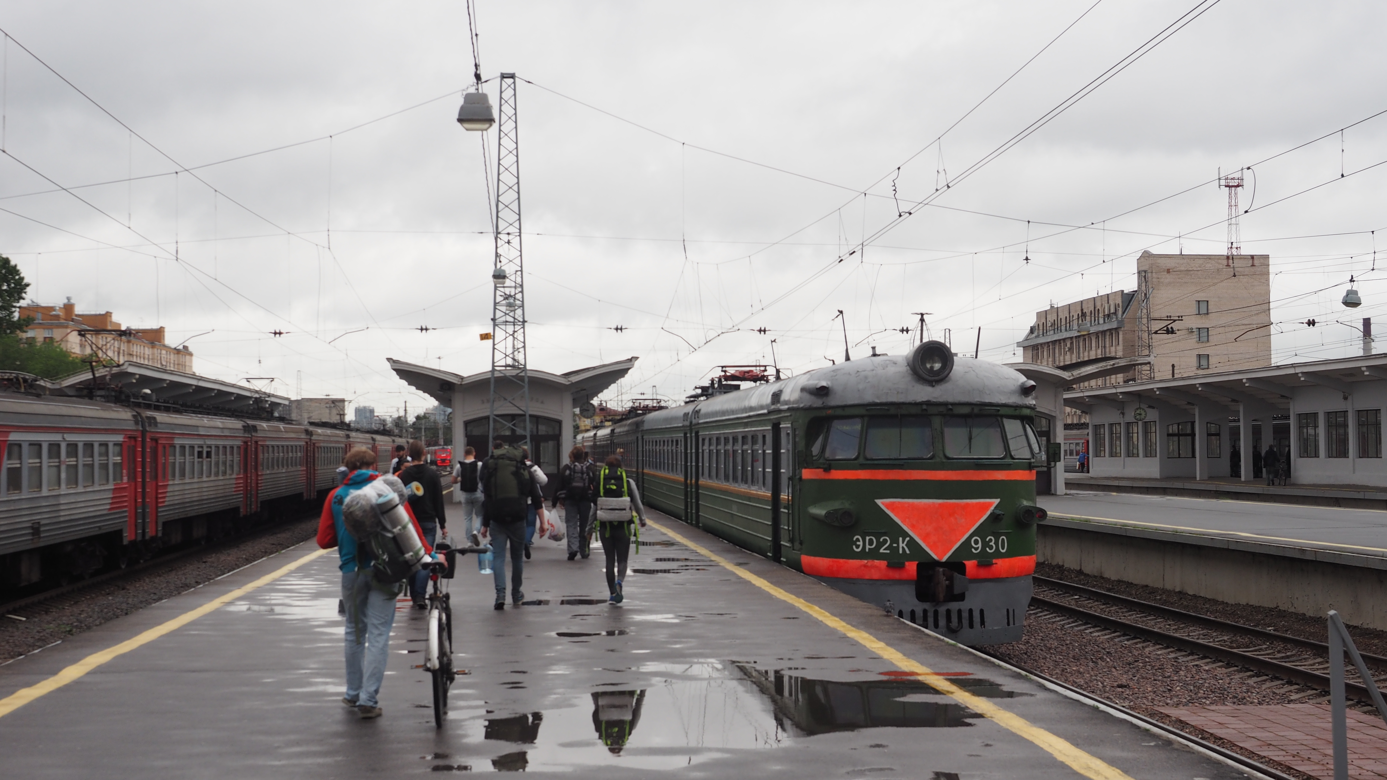 Спб поезд витебский. Ладожский вокзал Санкт-Петербург. ЖД Питер. Витебский вокзал Петербург ЖД.