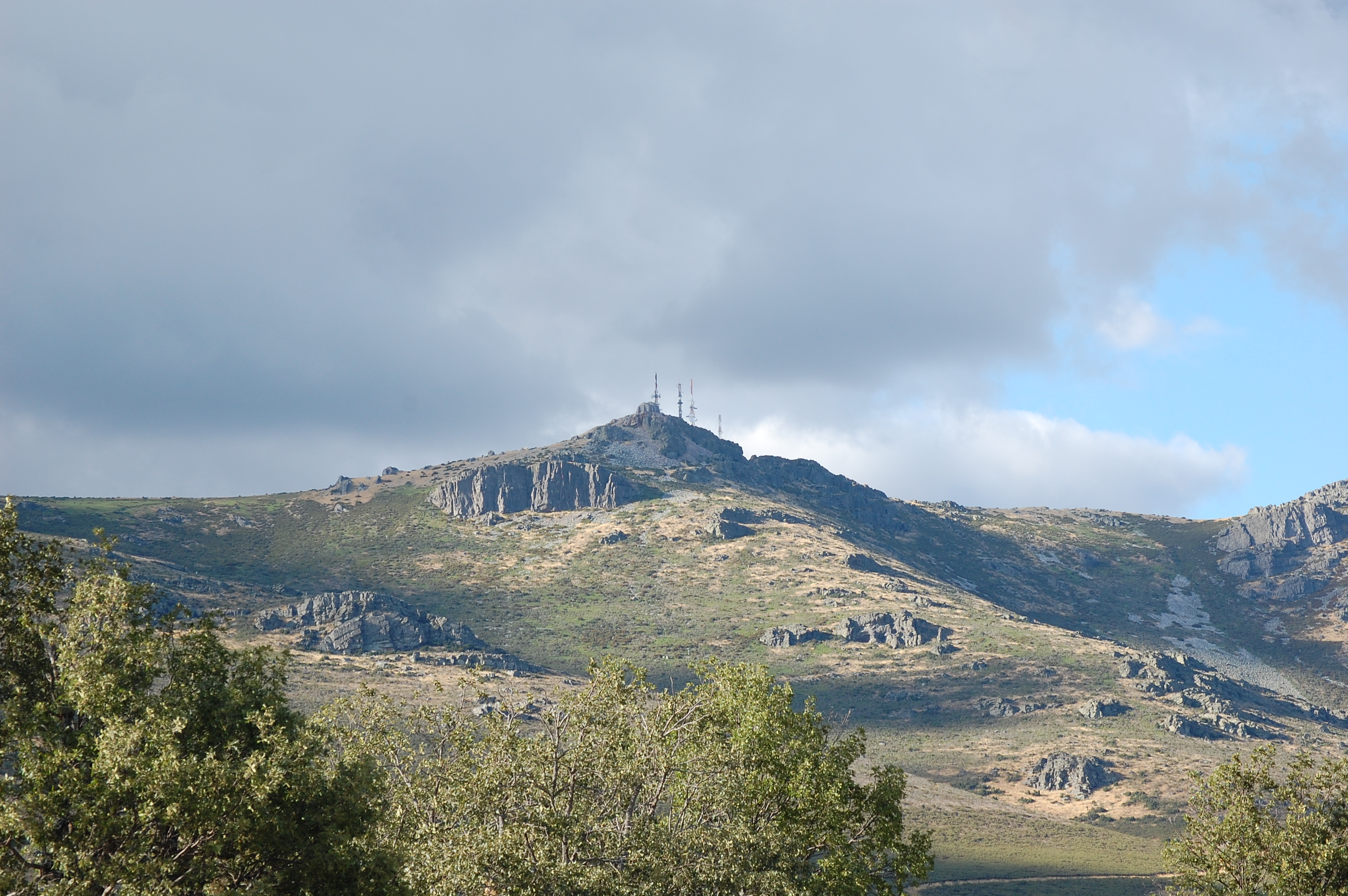 Vista del Alto Rey.JPG