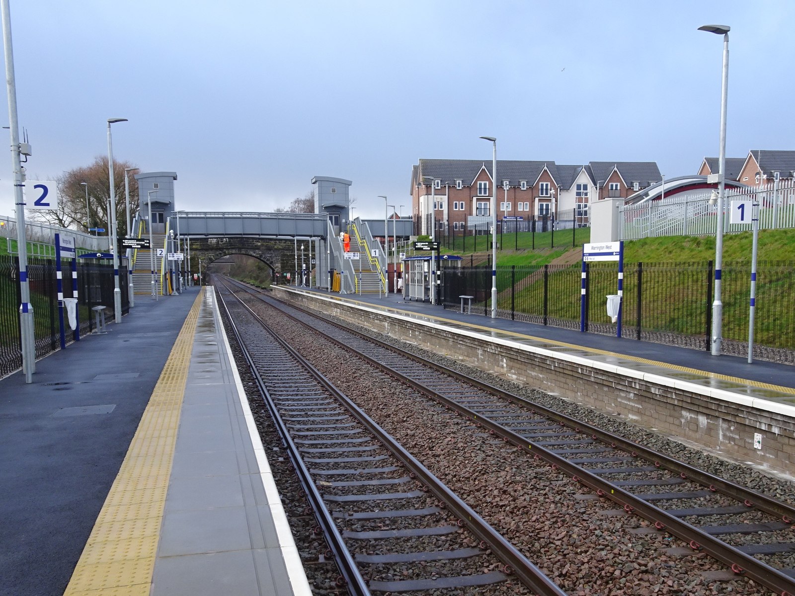 Warrington West railway station