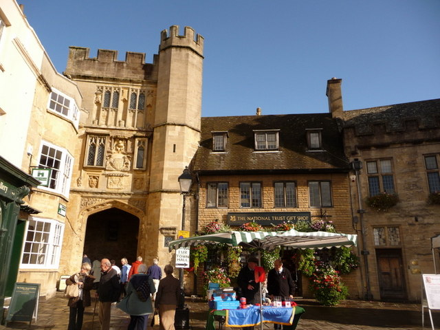 File:Wells, purchase a poppy by Penniless Porch - geograph.org.uk - 1554587.jpg